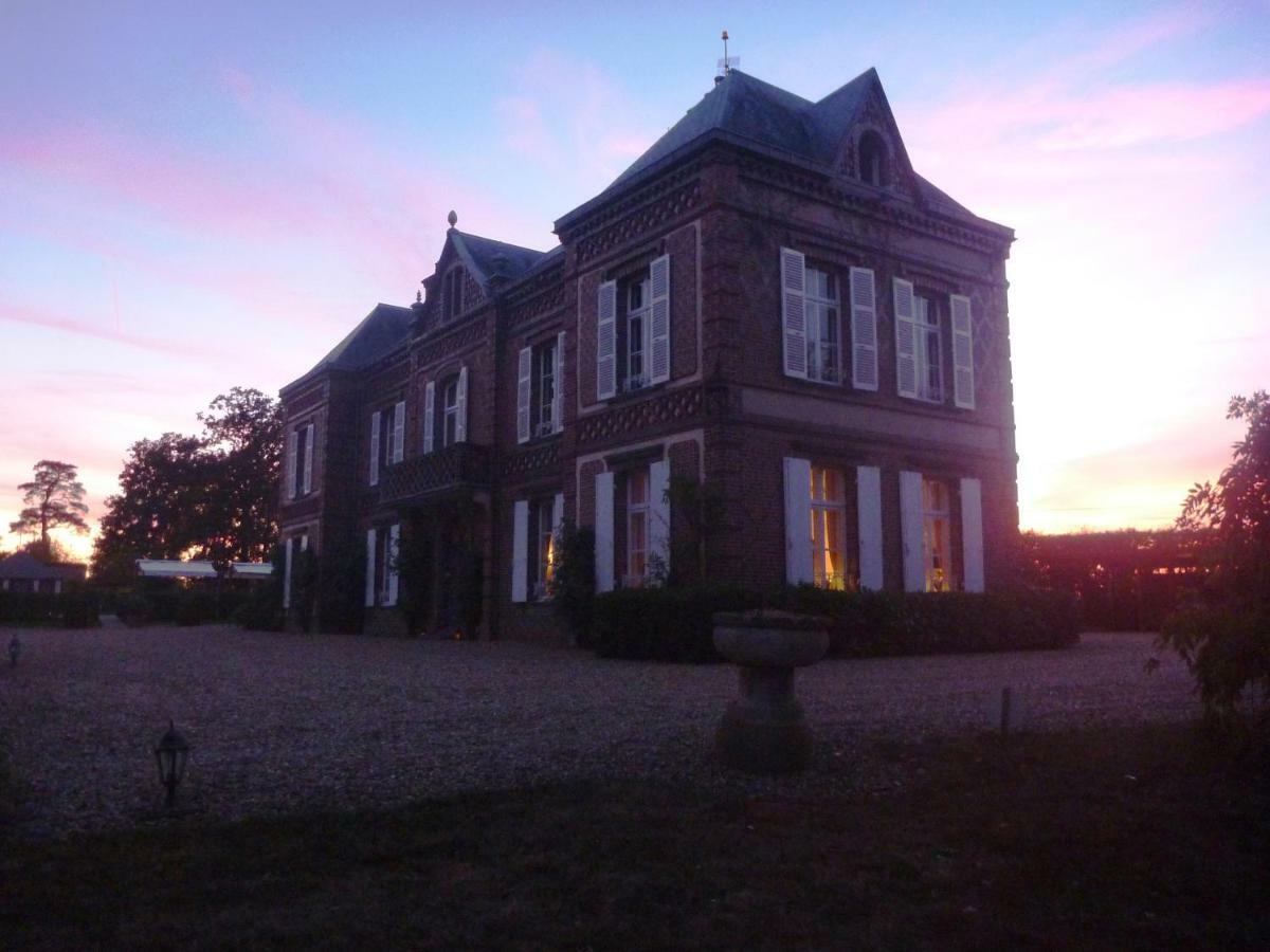 Manoir Des Tuileries Du Buisson Bed & Breakfast Verneuil d'Avre et d'Iton Bagian luar foto